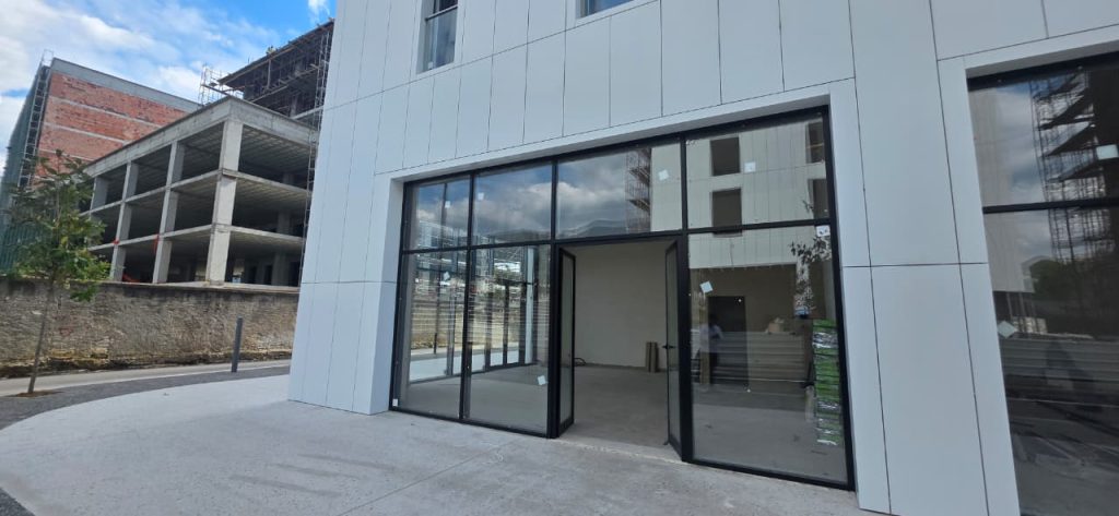 DYQAN ME QIRA – 57 m²